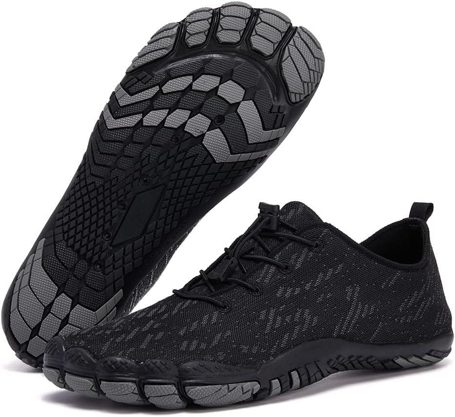 imageHIITAVE Men Barefoot Water Shoes Beach Aqua Socks Quick Dry for Outdoor Sport Hiking Swiming SurfingBlack